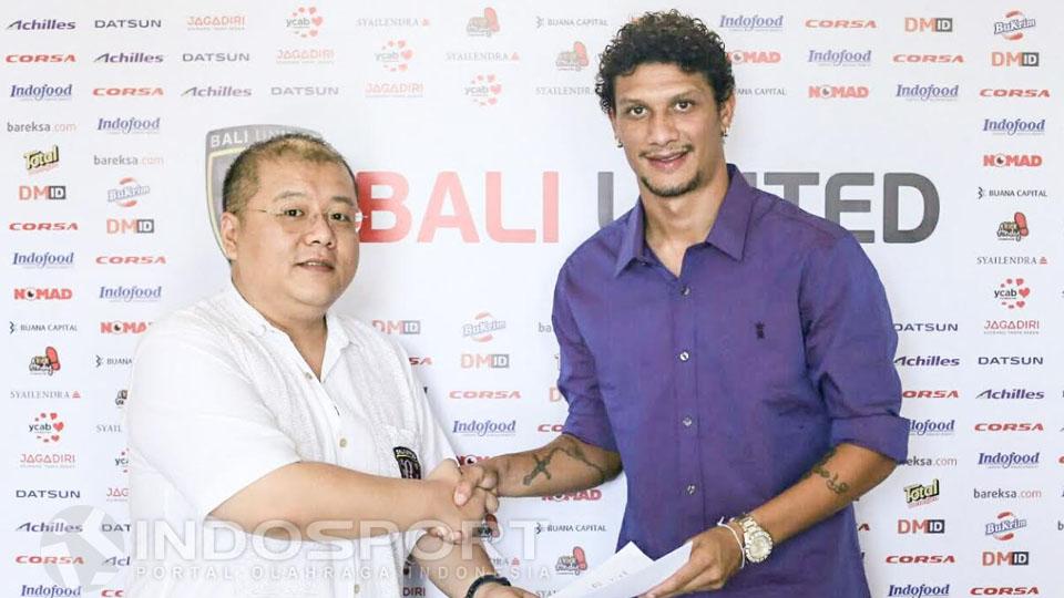 Lucas Patinho remsi dikontrak Bali United Pusam. - INDOSPORT